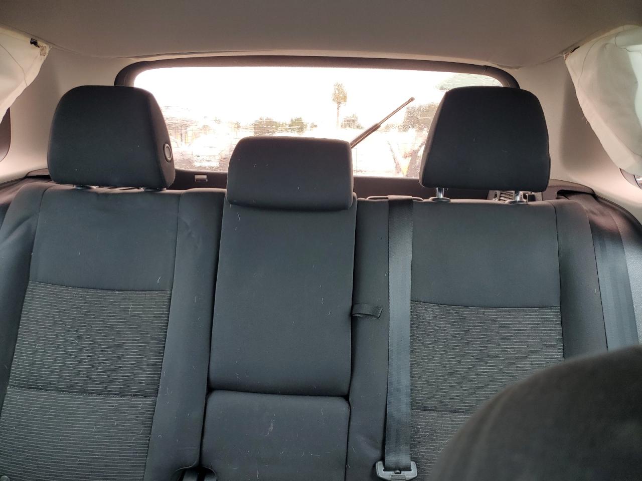 2015 Volkswagen Tiguan S VIN: WVGAV7AX7FW563512 Lot: 85945675