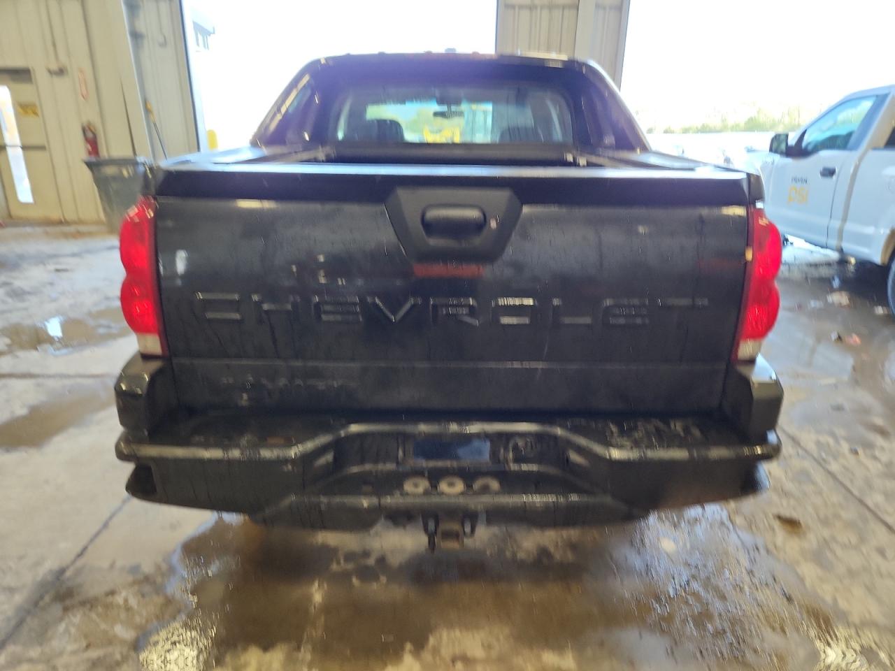 2002 Chevrolet Avalanche K1500 VIN: 3GNEK13T82G177879 Lot: 86281075