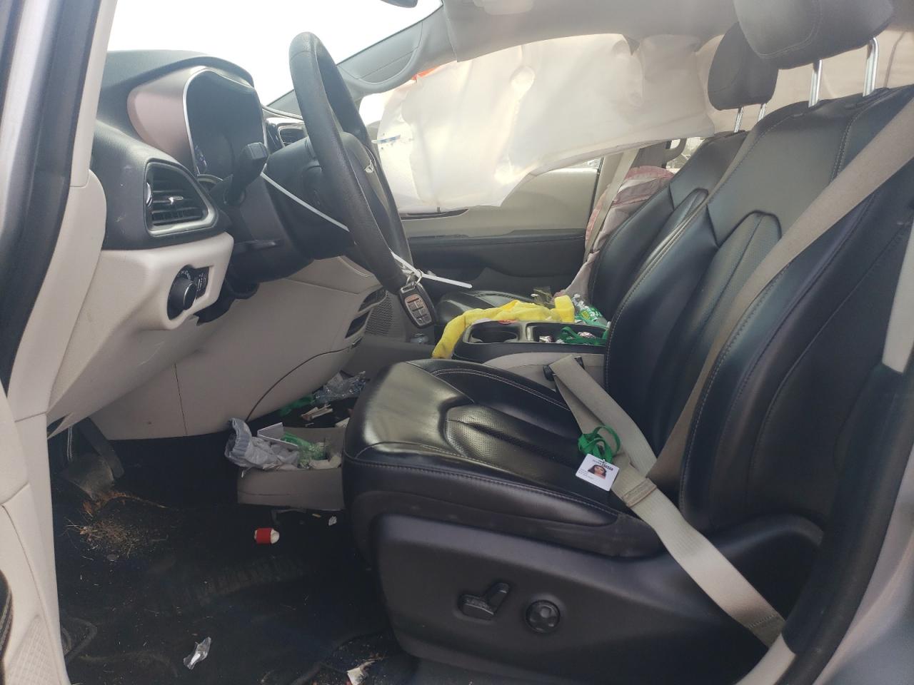 2020 Chrysler Voyager Lxi VIN: 2C4RC1DG3LR261239 Lot: 81832265