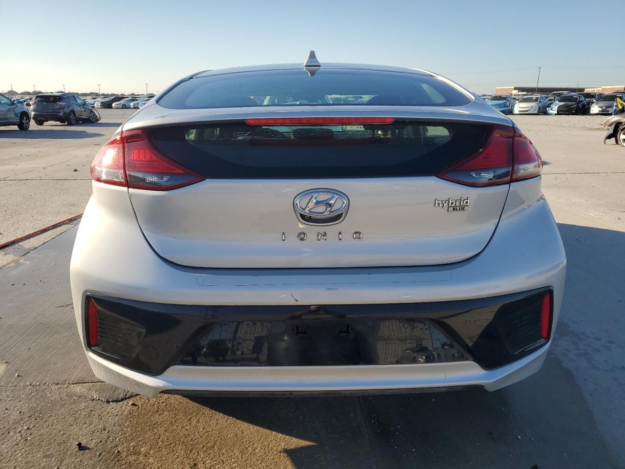 2018 Hyundai Ioniq Blue VIN: KMHC65LC6JU065035 Lot: 87019165