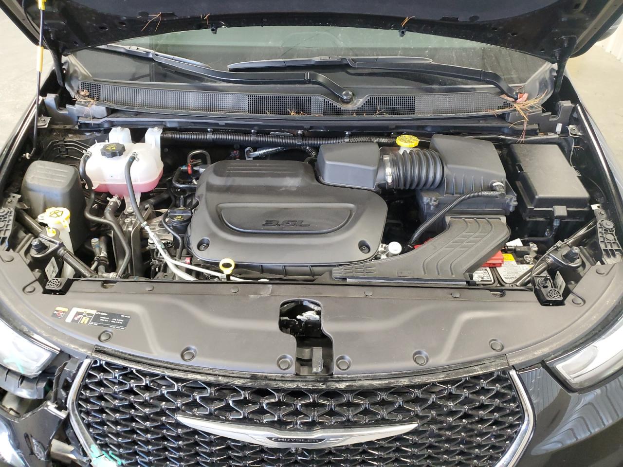 2025 Chrysler Pacifica Select VIN: 2C4RC1BG7SR600909 Lot: 85556505