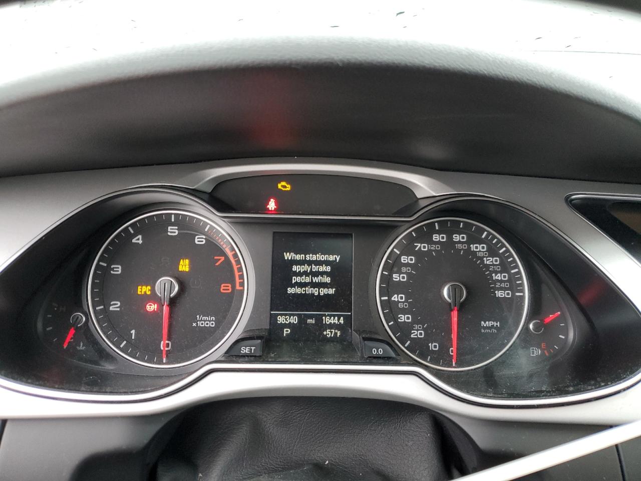 2015 Audi A4 Premium Plus VIN: WAUFFAFL8FN042926 Lot: 82218315