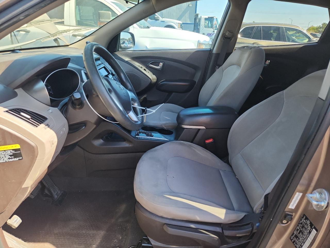 2012 Hyundai Tucson Gl VIN: KM8JT3AB5CU339617 Lot: 82194395