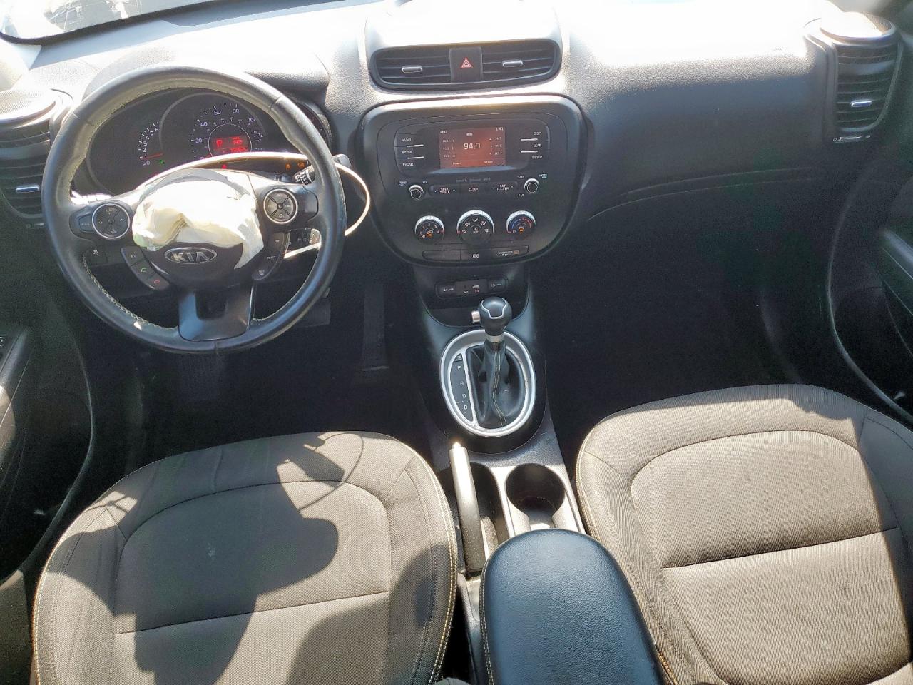 2016 Kia Soul + VIN: KNDJP3A57G7345944 Lot: 81984595