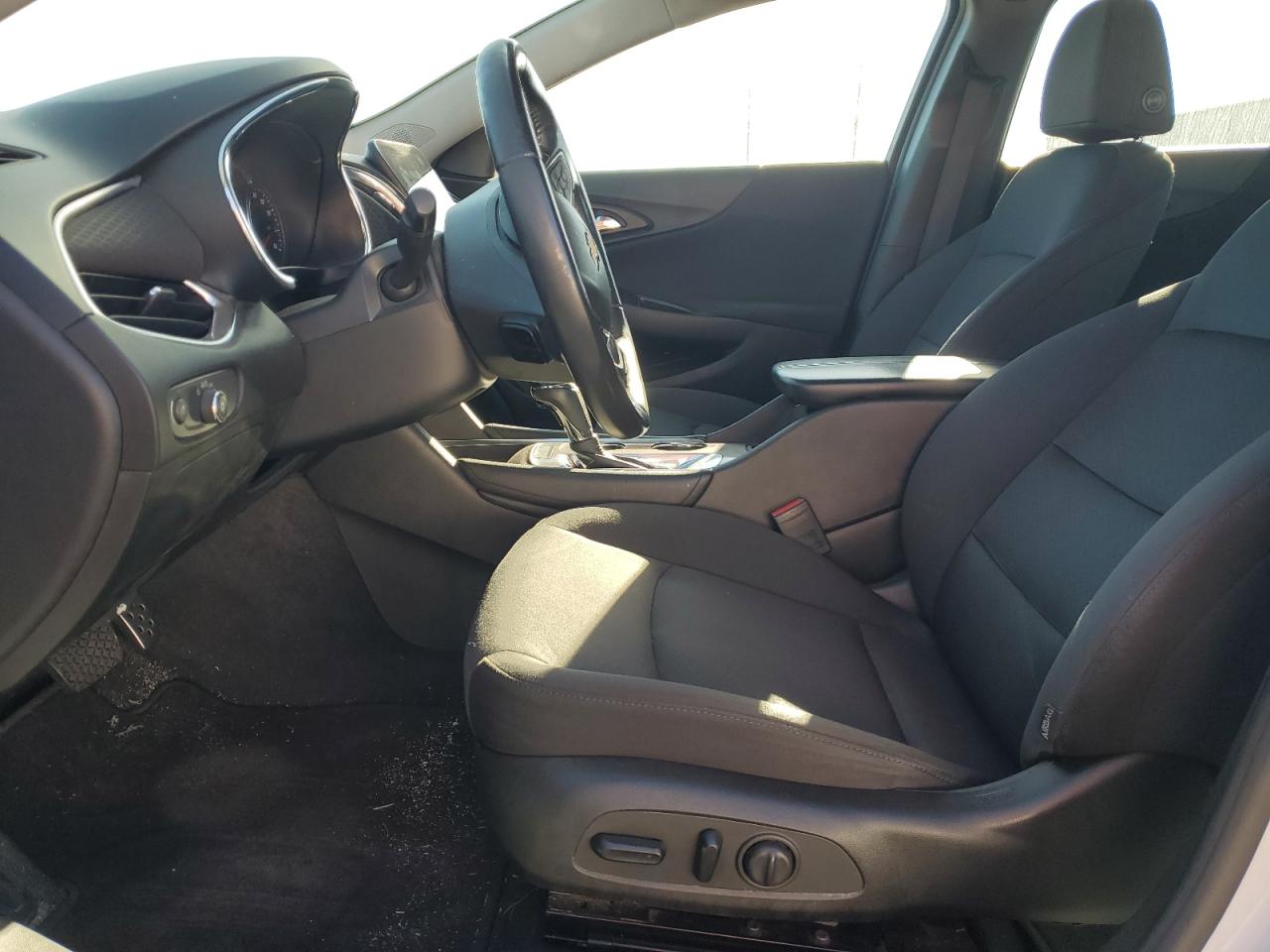 2016 Chevrolet Malibu Lt VIN: 1G1ZE5STXGF225409 Lot: 86475795