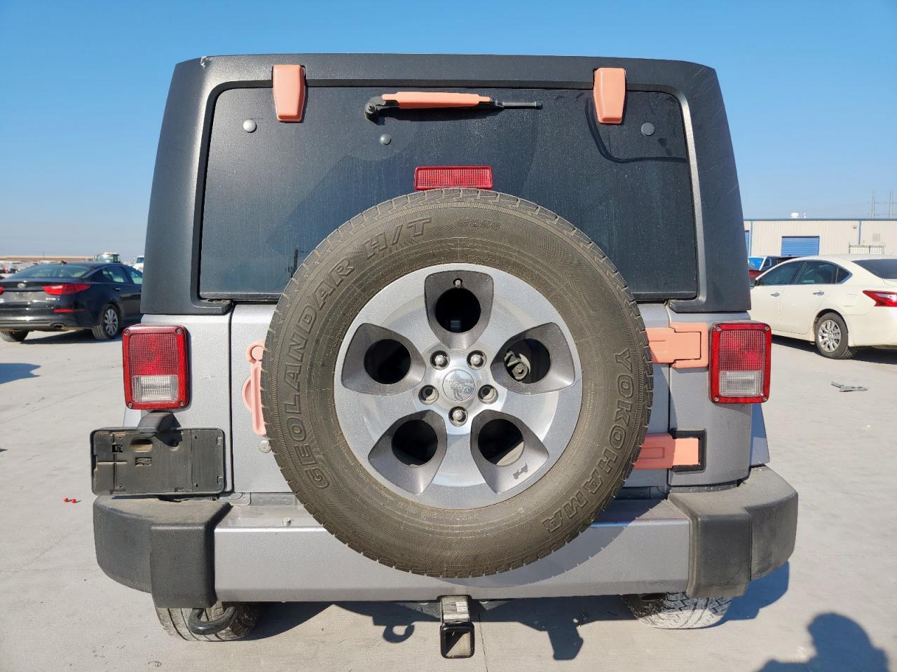 2017 Jeep Wrangler Unlimited Sahara VIN: 1C4HJWEG2HL668501 Lot: 85711365