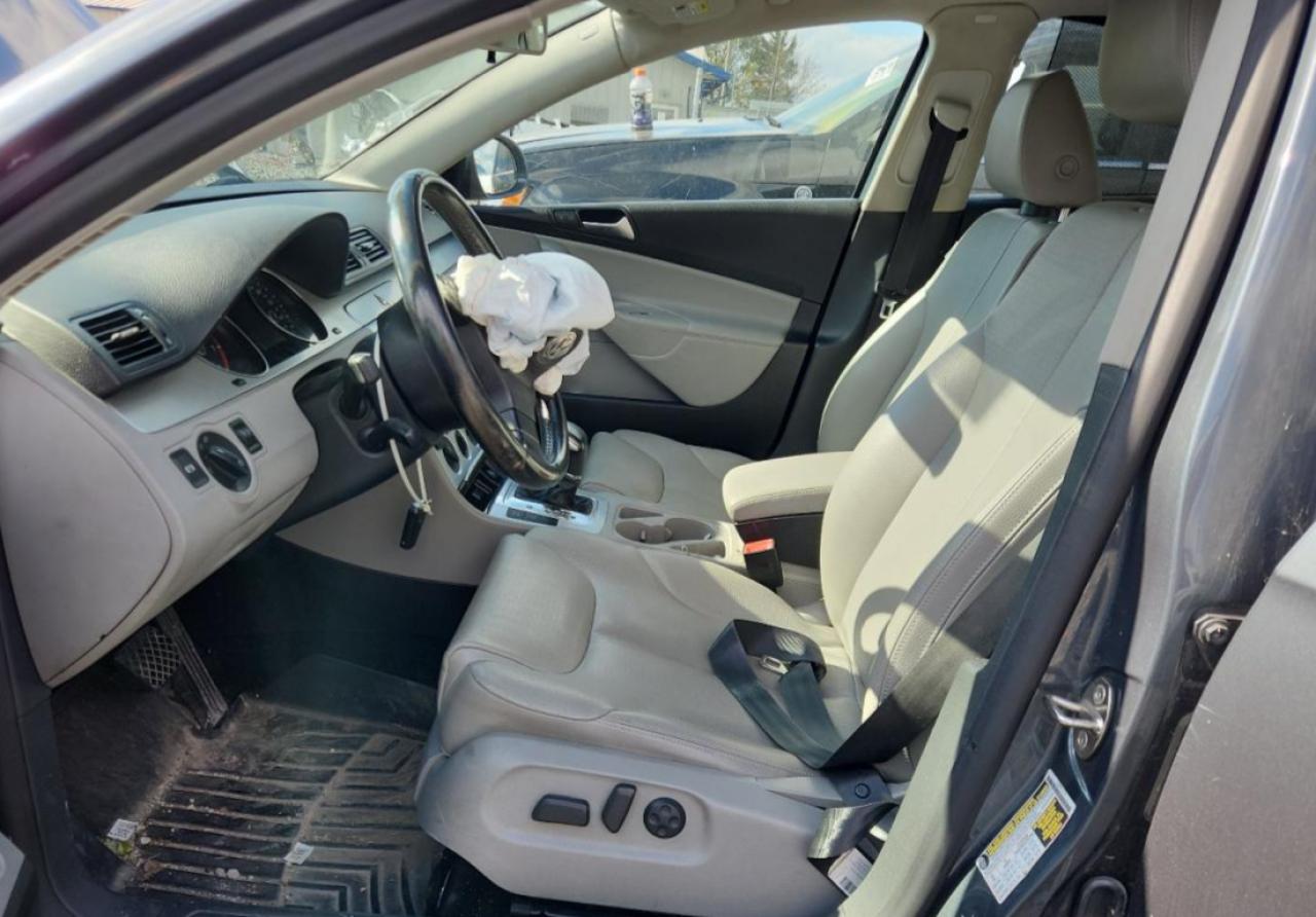 2009 Volkswagen Passat Turbo VIN: WVWJK73C79P056079 Lot: 90408455