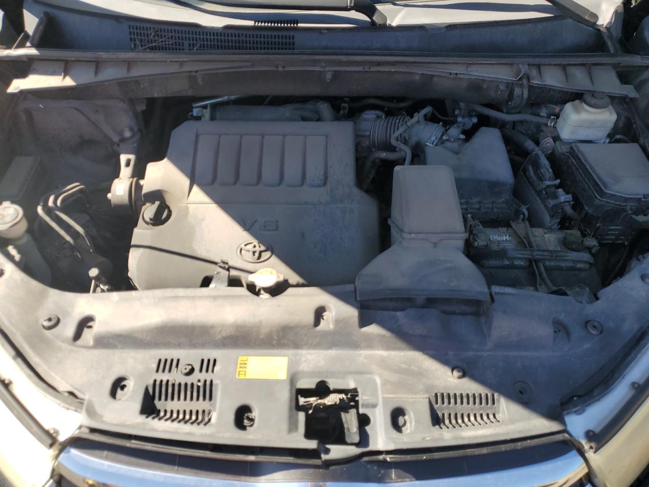 2016 Toyota Highlander Xle VIN: 5TDJKRFH5GS266816 Lot: 84889055