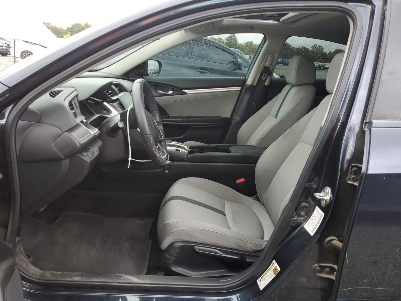 2018 Honda Civic Ex VIN: 2HGFC2F7XJH516043 Lot: 81986895
