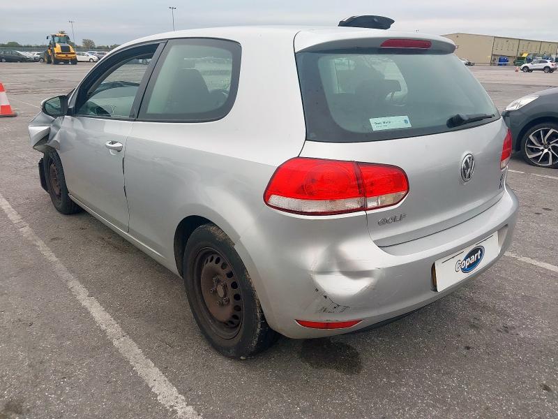 2009 VOLKSWAGEN GOLF S 