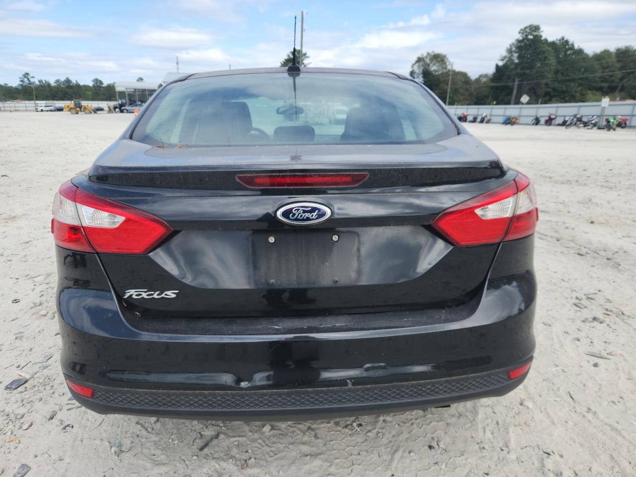 2012 Ford Focus S VIN: 1FAHP3E29CL443587 Lot: 86248665