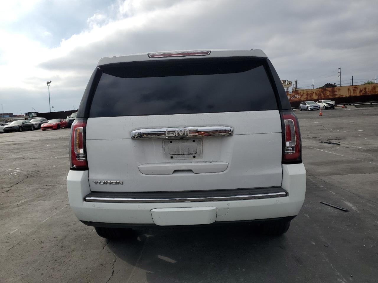 2016 GMC Yukon Denali VIN: 1GKS2CKJ3GR216039 Lot: 82333675