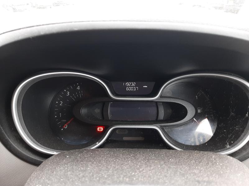 2017 RENAULT TRAFIC LL29 ENERGY DCI 125 SPORT NAV VAN