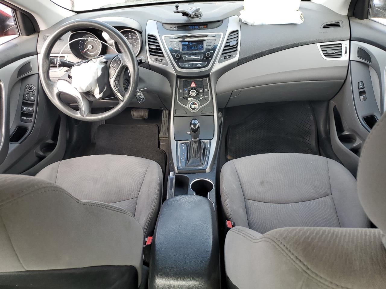 2016 Hyundai Elantra Se VIN: 5NPDH4AE8GH698852 Lot: 82233205