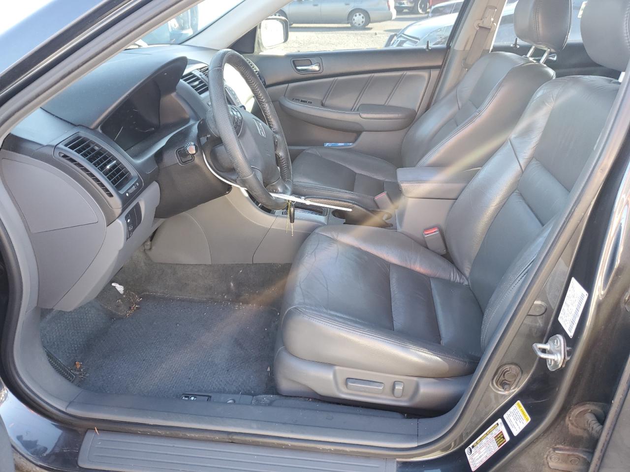 2007 Honda Accord Ex VIN: 1HGCM56747A042177 Lot: 82397785