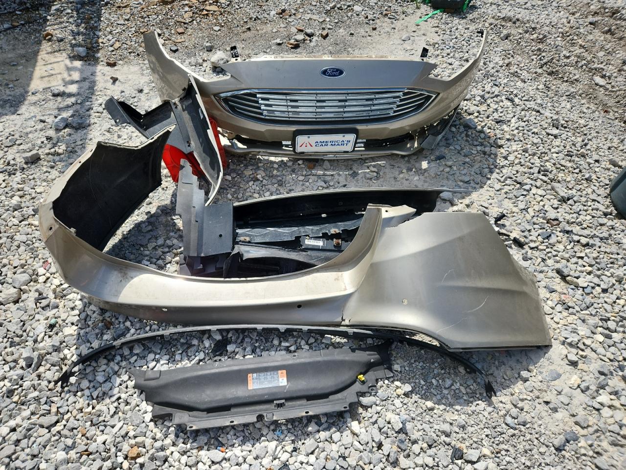 2017 Ford Fusion Se VIN: 3FA6P0HD4HR403526 Lot: 84730785