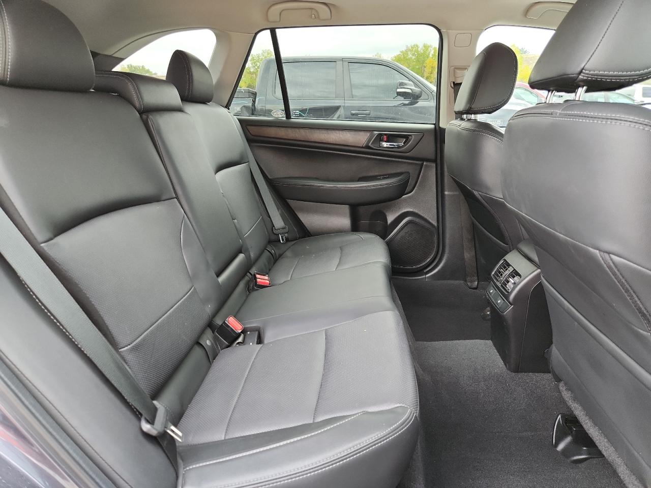 2016 Subaru Outback 3.6R Limited VIN: 4S4BSENC3G3219669 Lot: 86302025