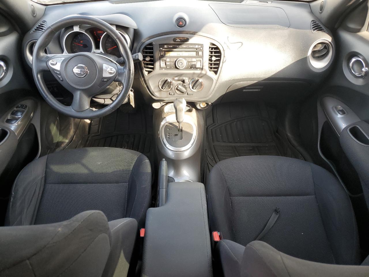 2014 Nissan Juke S VIN: JN8AF5MR4ET355529 Lot: 84386895