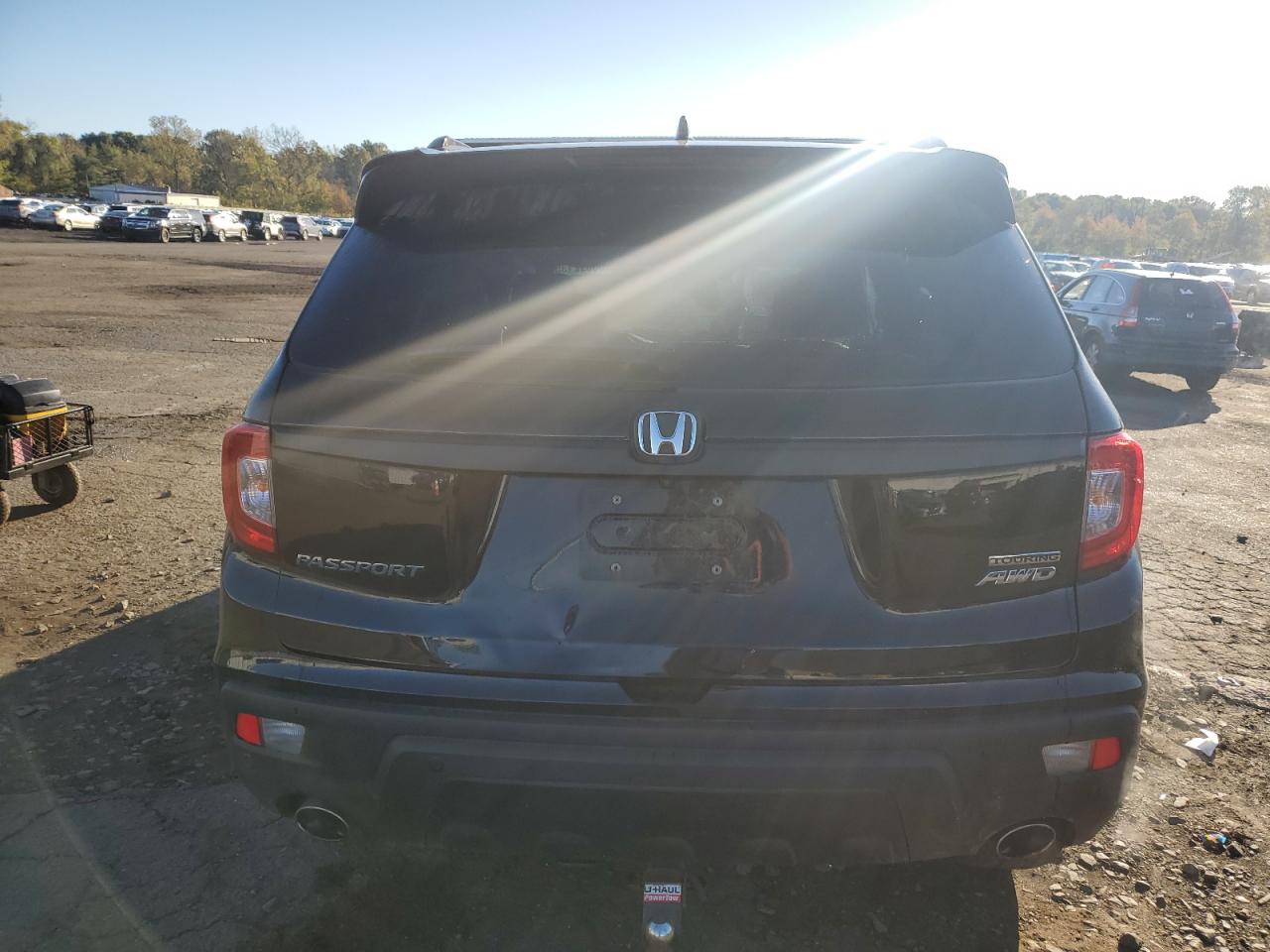 2020 Honda Passport Touring VIN: 5FNYF8H92LB014460 Lot: 85692135