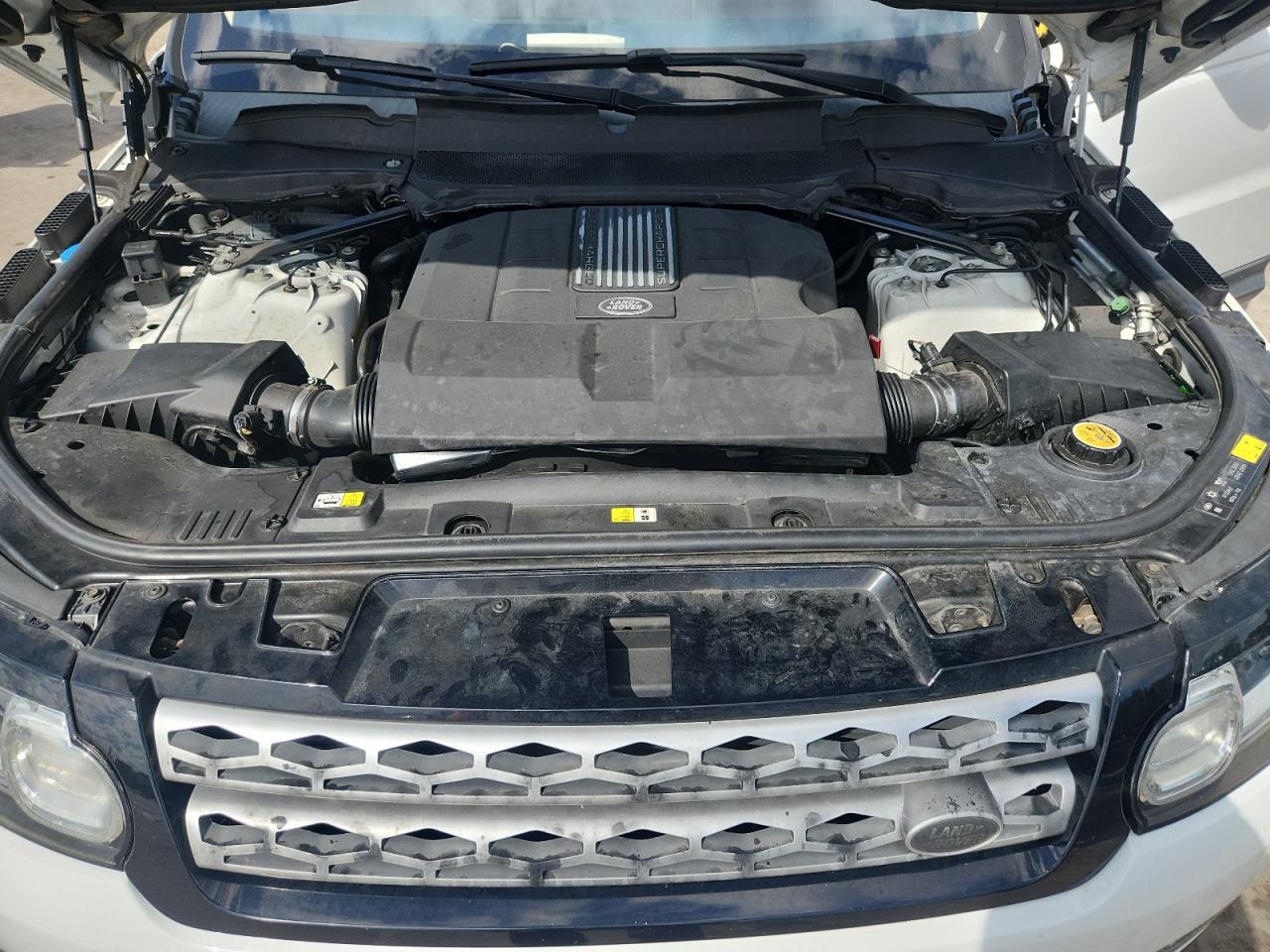 2017 Land Rover Range Rover Sport Hse VIN: SALWR2FV5HA143779 Lot: 82187075