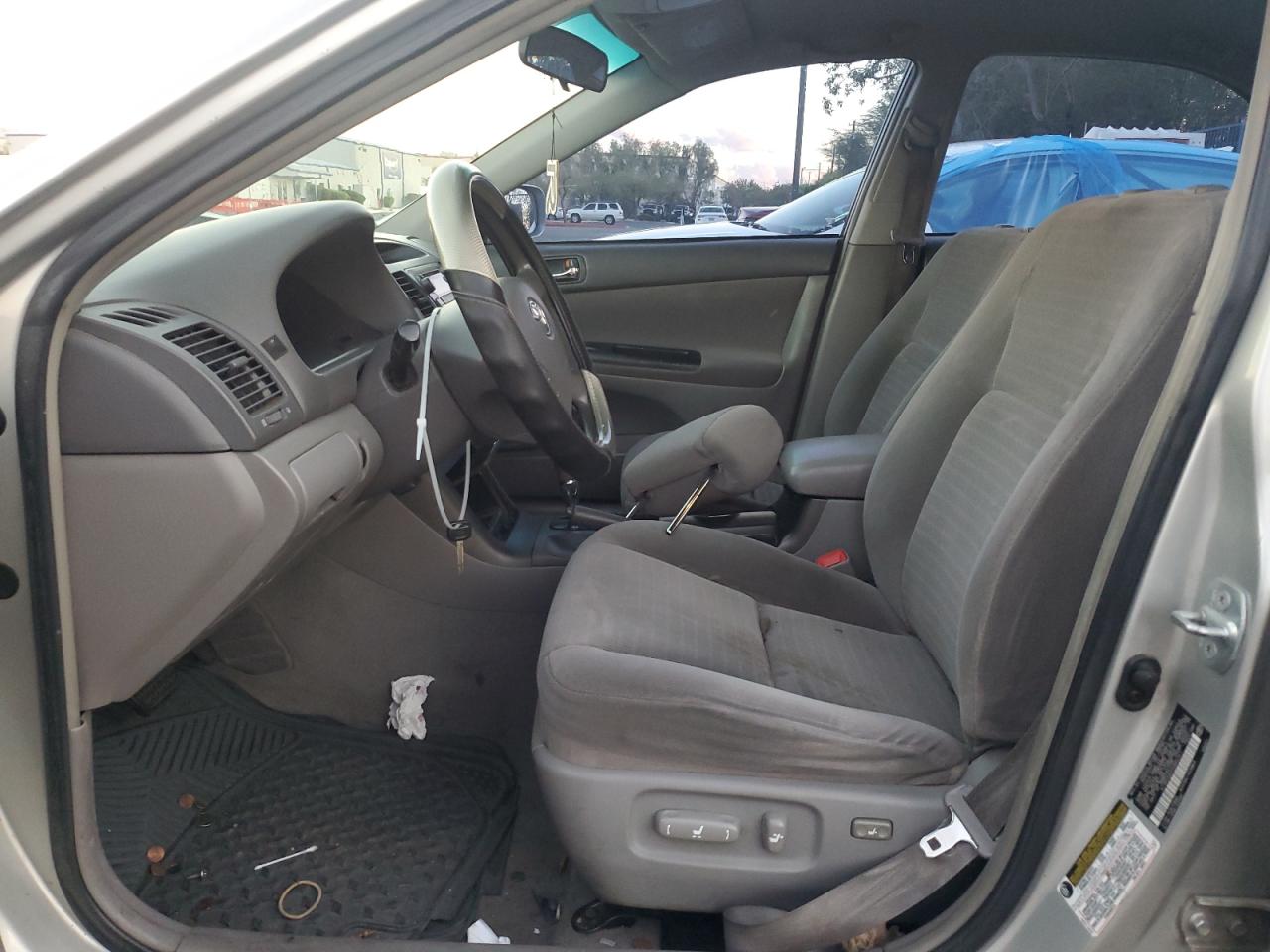 2005 Toyota Camry Le VIN: 4T1BE32K05U965141 Lot: 86600425