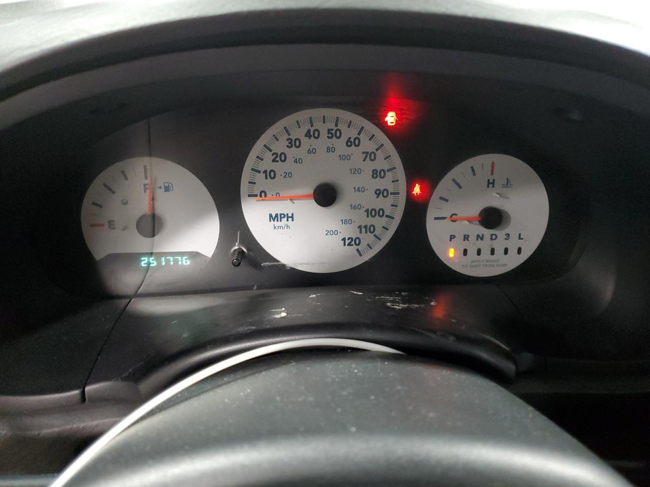 2006 Chrysler Town & Country VIN: 1A4GP45R16B755612 Lot: 71114775