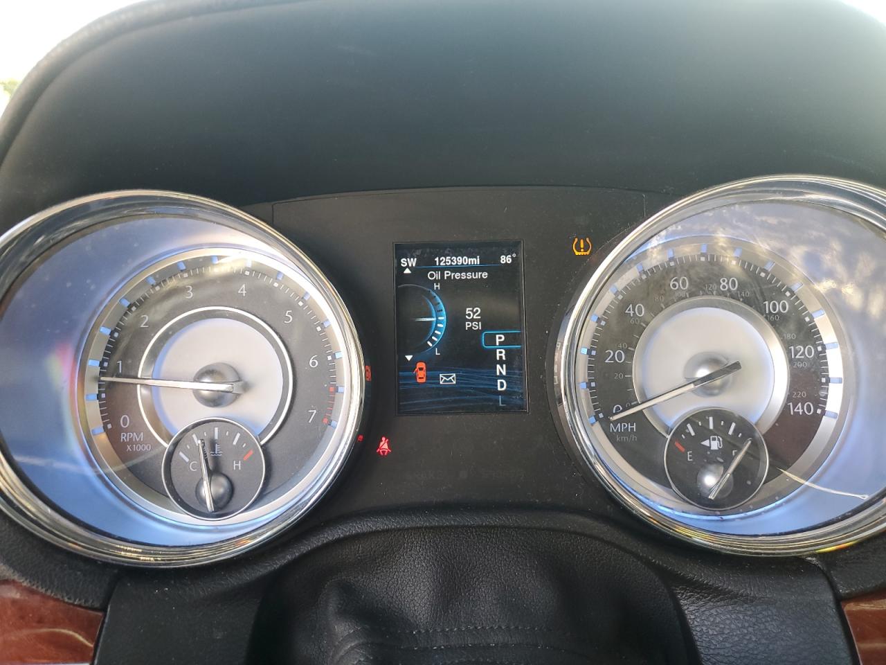 2014 Chrysler 300 VIN: 2C3CCAAG6EH127977 Lot: 85892445