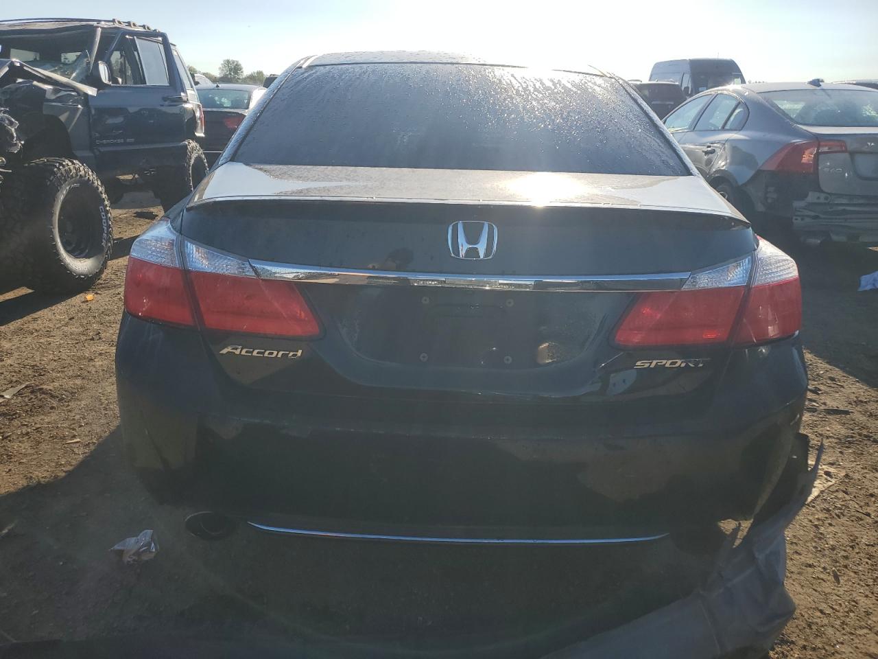 2014 Honda Accord Sport VIN: 1HGCR2F50EA145687 Lot: 82364445