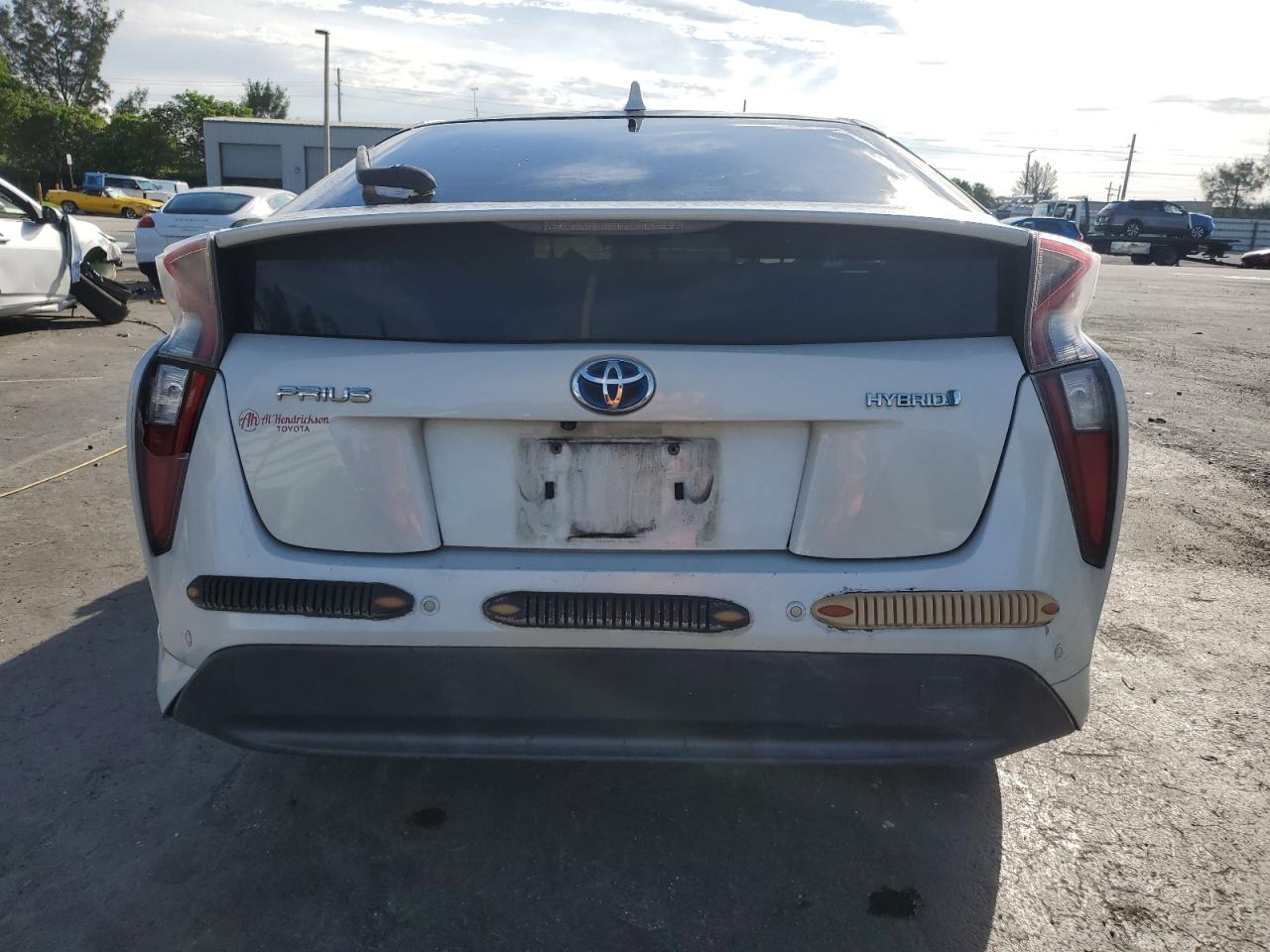 2016 Toyota Prius VIN: JTDKARFUXG3006305 Lot: 85284665