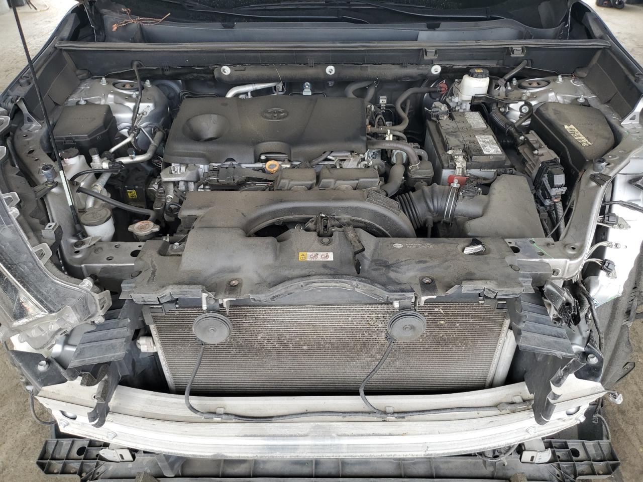 2020 Toyota Rav4 Xle VIN: 2T3P1RFV3LC094167 Lot: 84648225