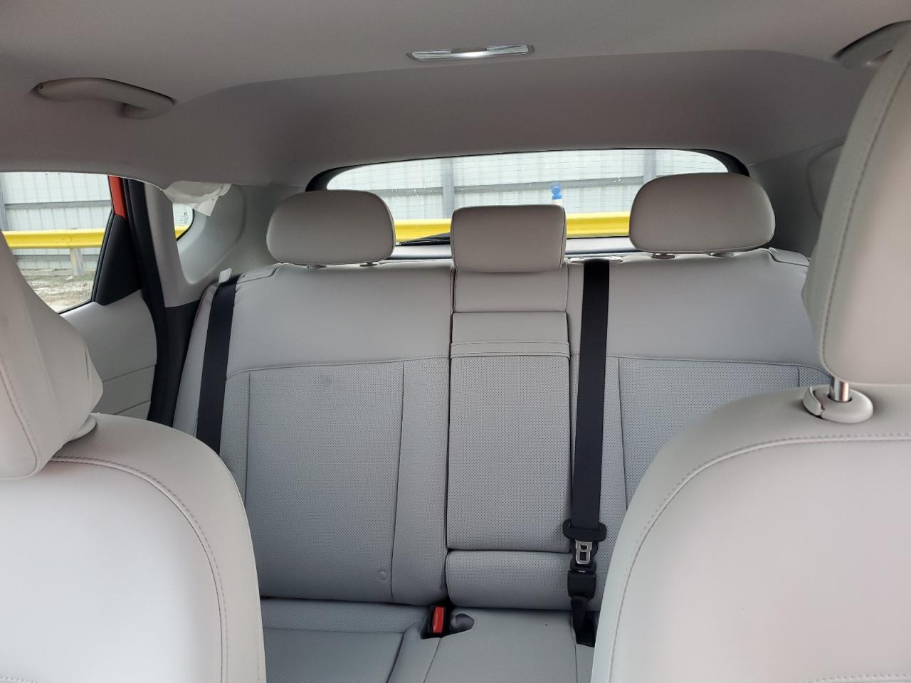 2024 Hyundai Kona Limited VIN: KM8HE3A30RU039283 Lot: 86105865