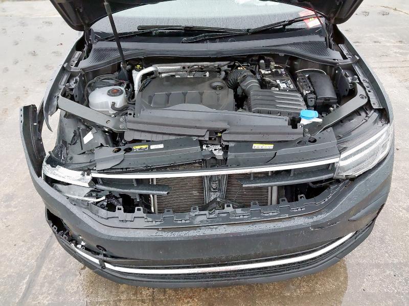 2024 VOLKSWAGEN TIGUAN 2.0 TDI LIFE 5DR DSG