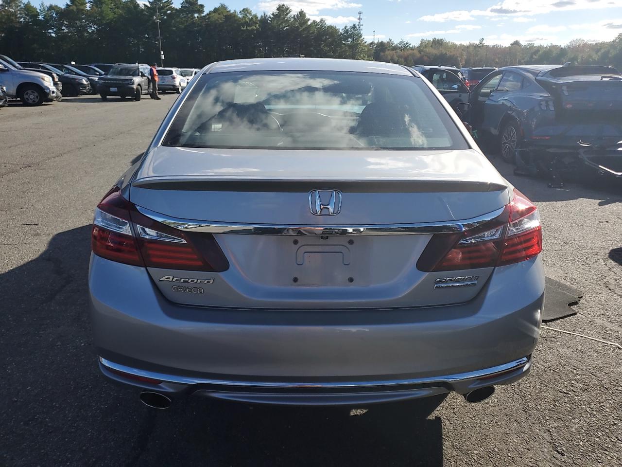 2017 Honda Accord Sport Special Edition VIN: 1HGCR2F16HA081138 Lot: 85847895
