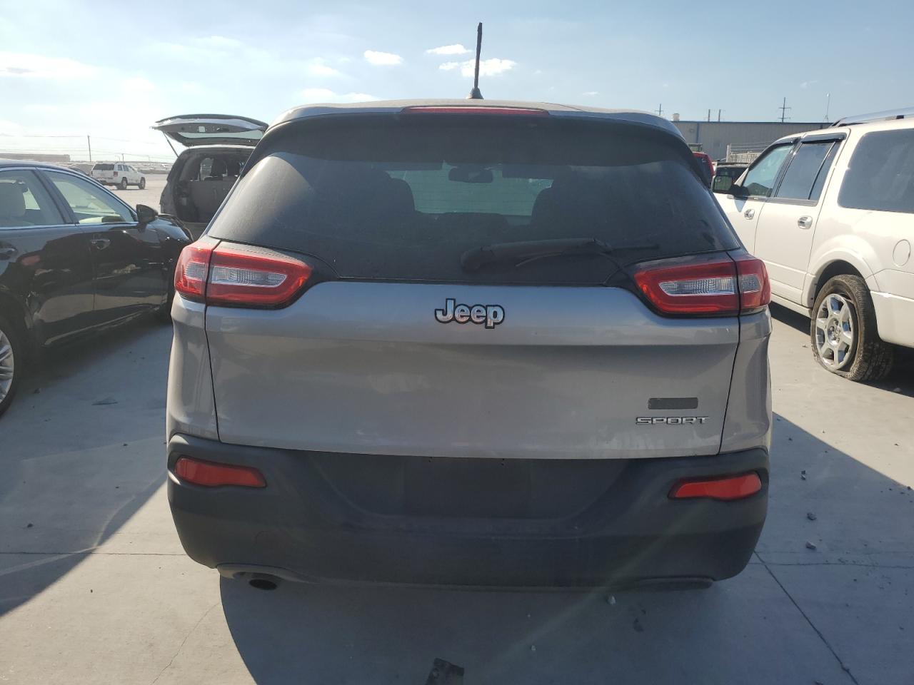 2014 Jeep Cherokee Sport VIN: 1C4PJLAB5EW185194 Lot: 86884265