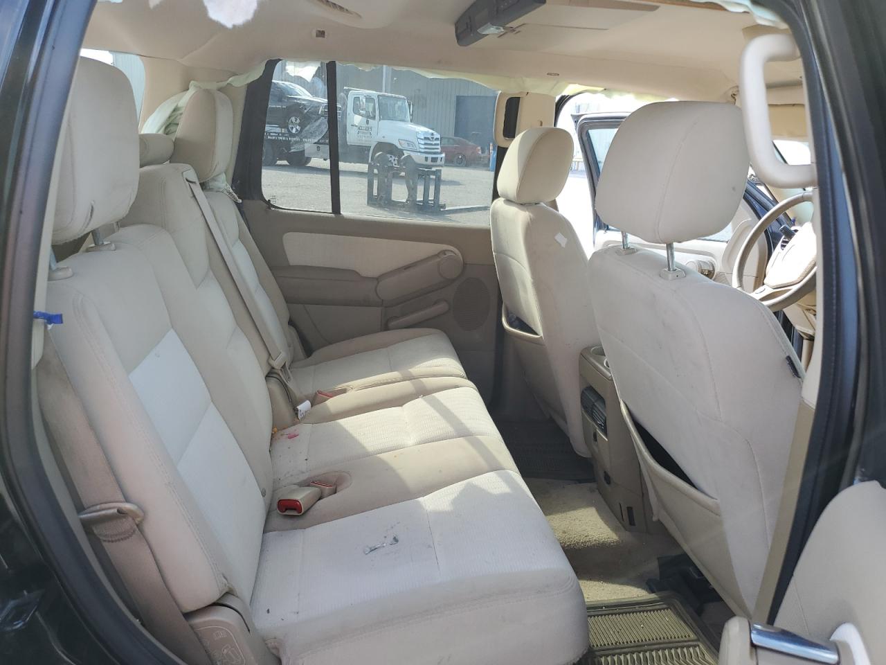 2007 Ford Explorer Xlt VIN: 1FMEU63847UB43692 Lot: 85301415