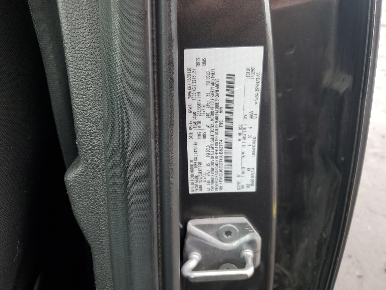 2017 Ford Escape Se VIN: 1FMCU0GD7HUB82774 Lot: 85688345