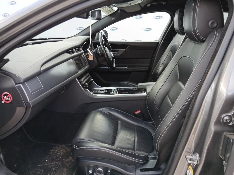 2018 JAGUAR XF 2.0D [240] R-SPORT 5DR AUTO AWD