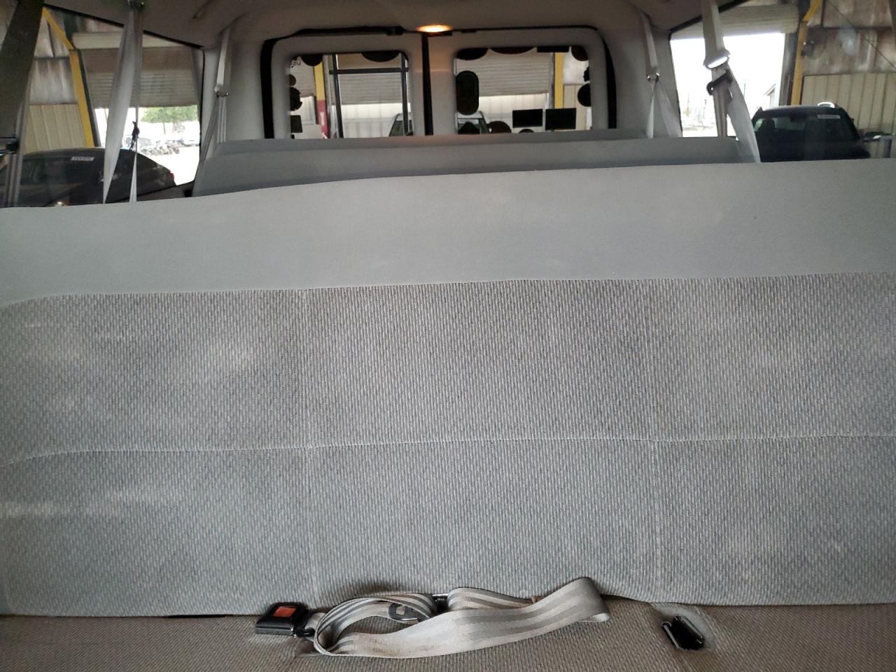 2006 Ford Econoline E350 Super Duty Wagon VIN: 1FBNE31L86HB00959 Lot: 82406245