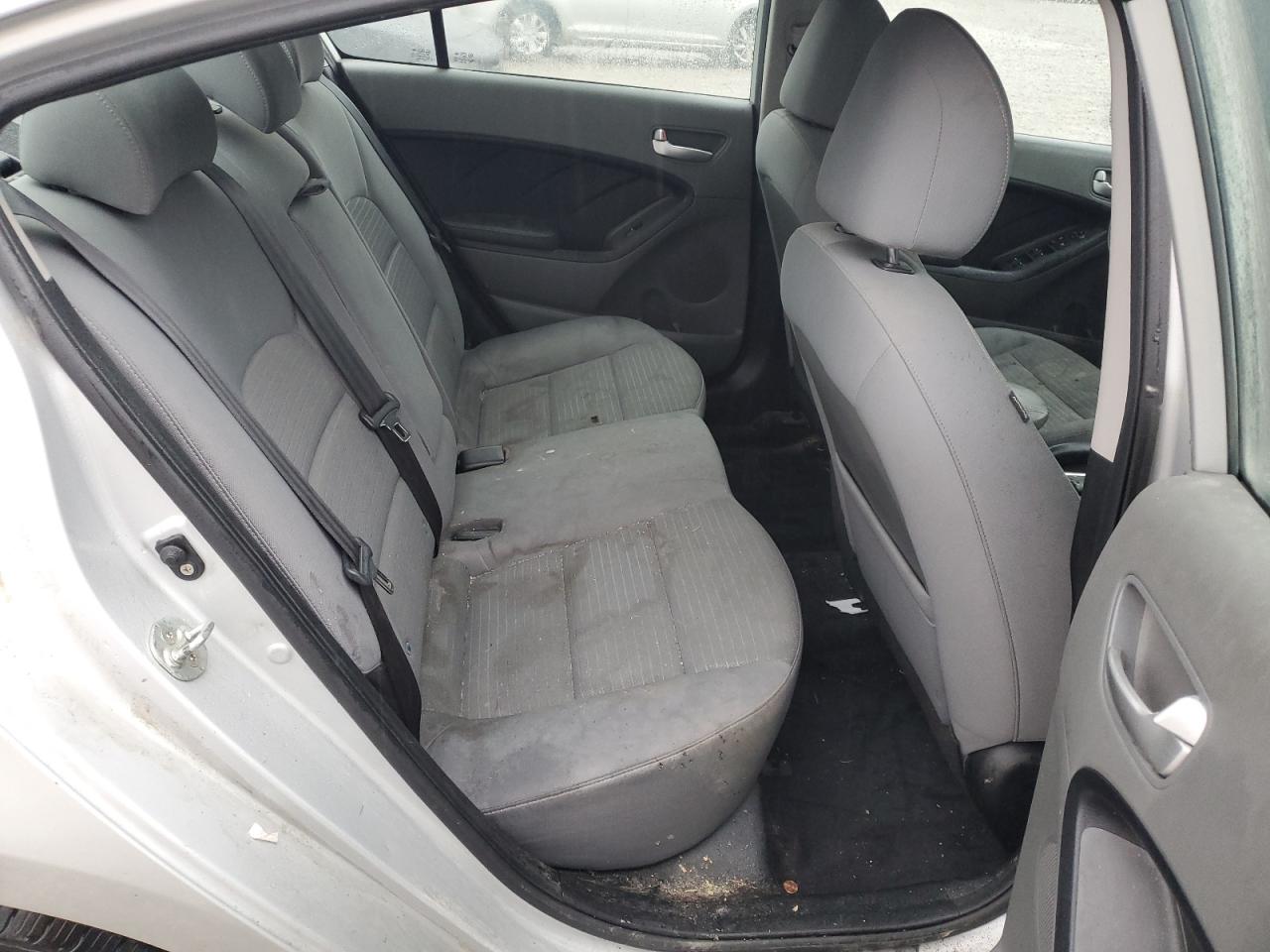 2018 Kia Forte Lx VIN: 3KPFL4A73JE175260 Lot: 90864725