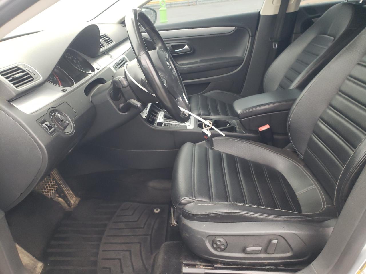 2015 Volkswagen Cc Sport VIN: WVWBN7AN4FE803838 Lot: 82235035