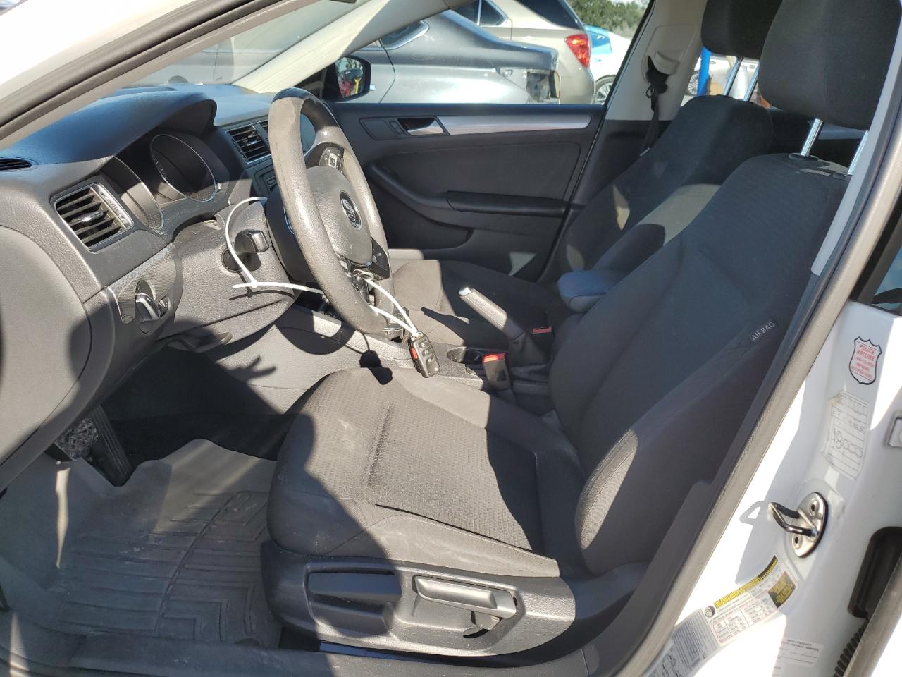 2015 Volkswagen Jetta Se VIN: 3VWD17AJ3FM352460 Lot: 82440795