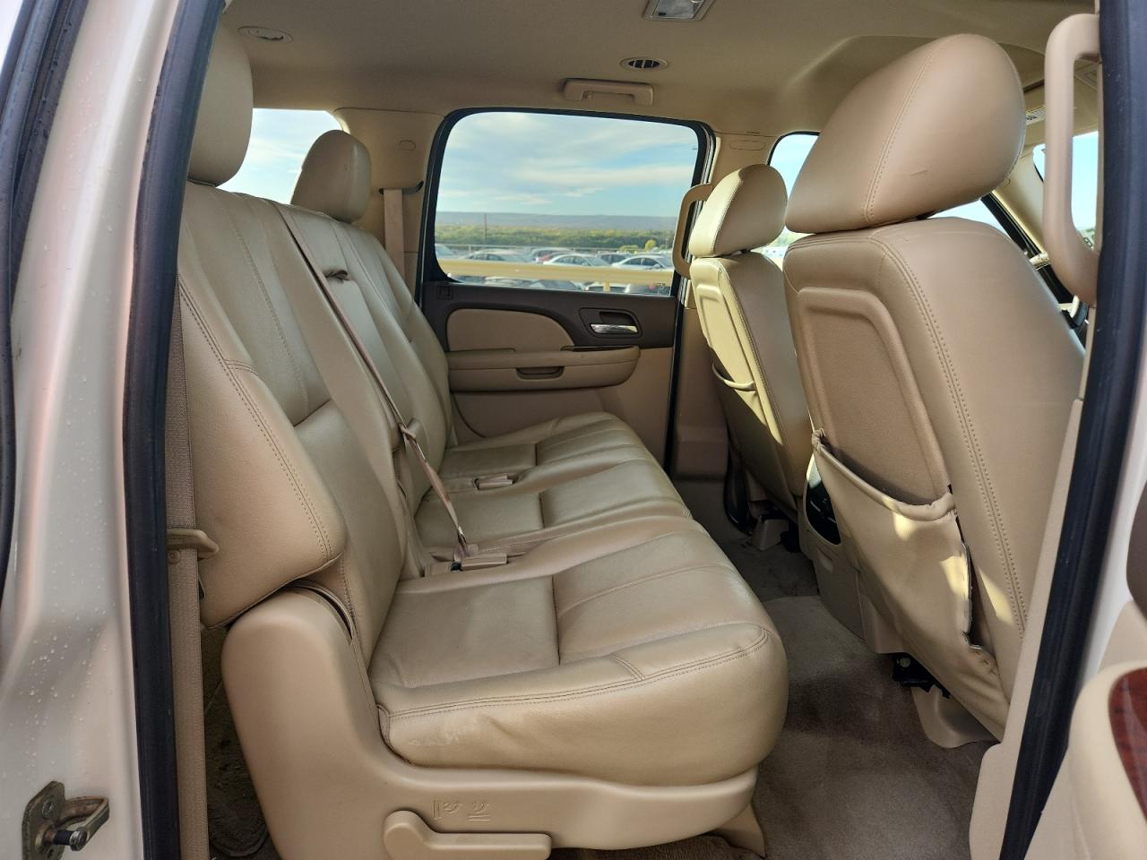 2011 GMC Yukon Xl K1500 Slt VIN: 1GKS2KE35BR184999 Lot: 90344675