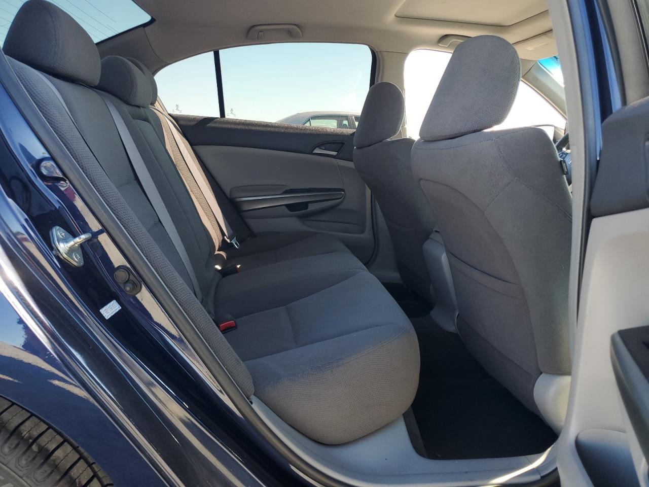 2008 Honda Accord Ex VIN: 1HGCP36748A046887 Lot: 82430705