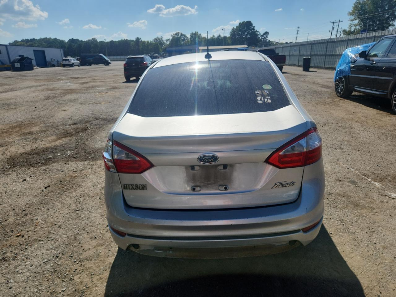 2015 Ford Fiesta S VIN: 3FADP4AJ3FM157531 Lot: 84221395