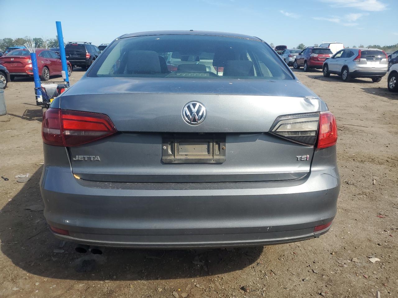 2017 Volkswagen Jetta S VIN: 3VW167AJ5HM271256 Lot: 83804405