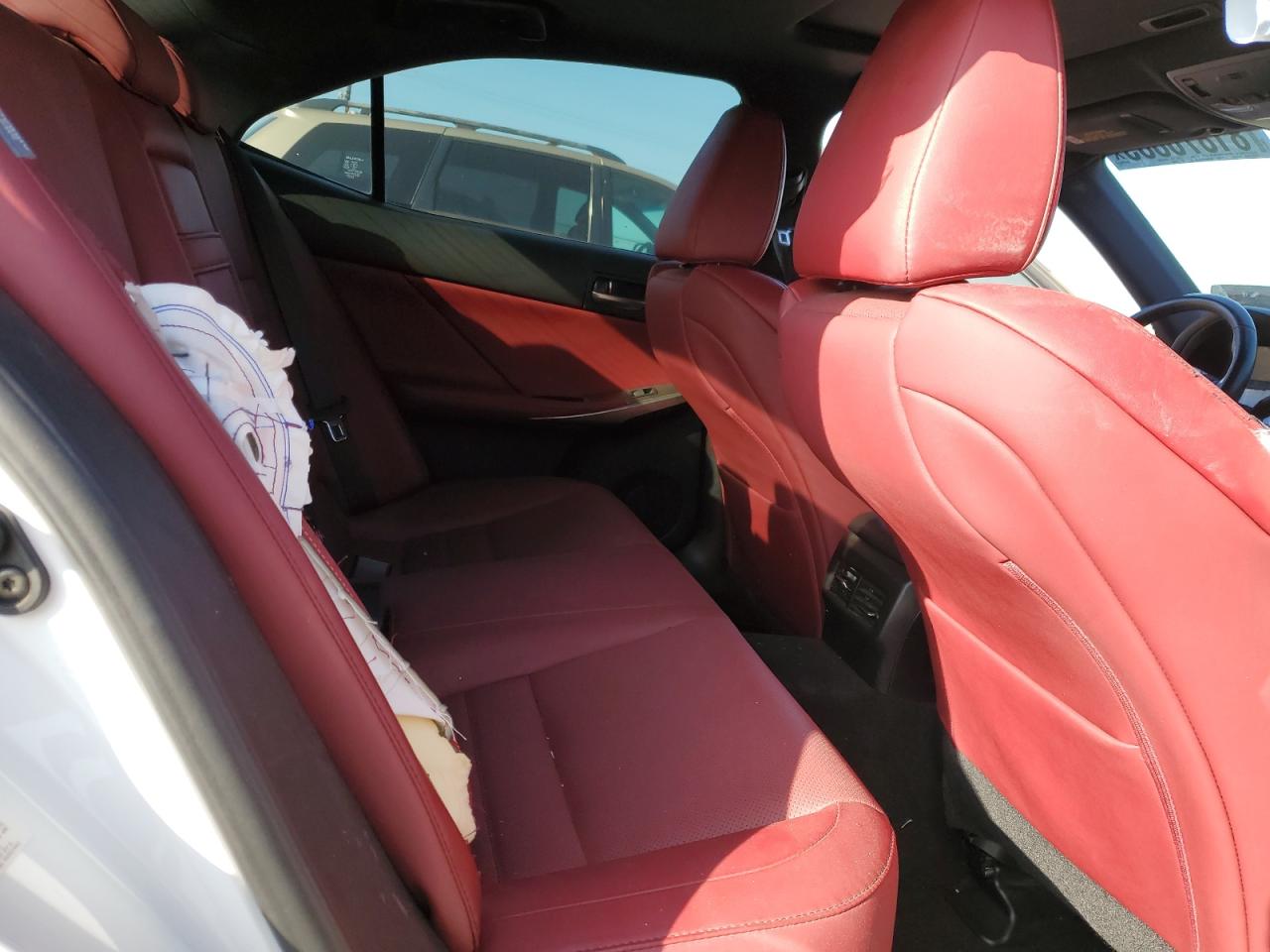 2018 Lexus Is 350 VIN: JTHBZ1D24J5031996 Lot: 81870885