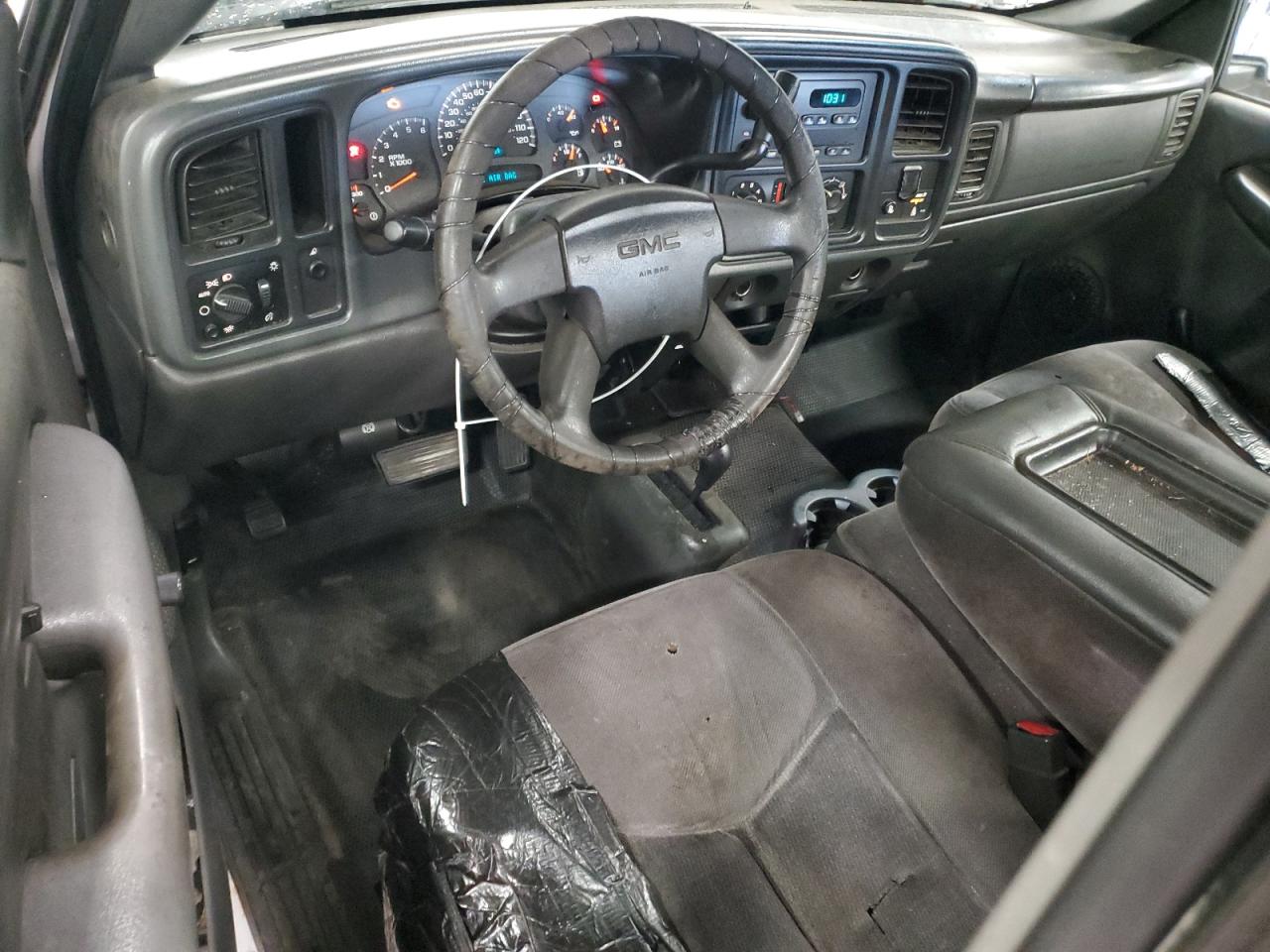 2005 GMC Sierra K2500 Heavy Duty VIN: 1GTHK24U45E136759 Lot: 86514535