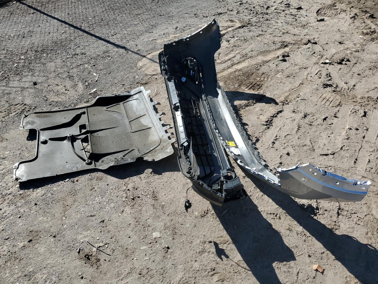 2018 Volkswagen Atlas Sel Premium VIN: 1V2NR2CA7JC572273 Lot: 84205635