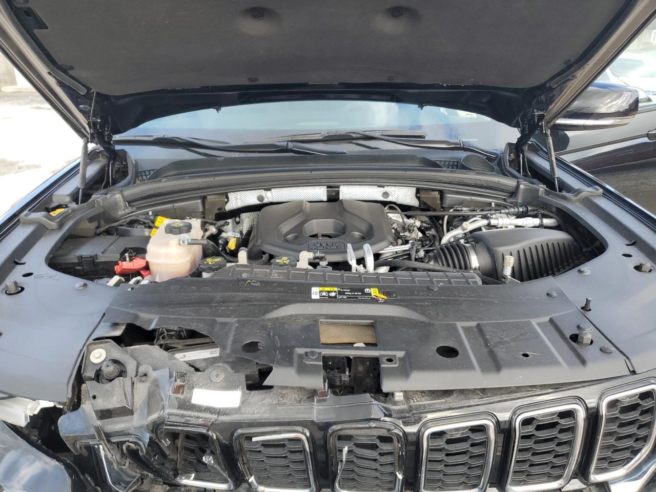 2023 Jeep Grand Cherokee Limited 4Xe VIN: 1C4RJYB64PC649510 Lot: 84895305