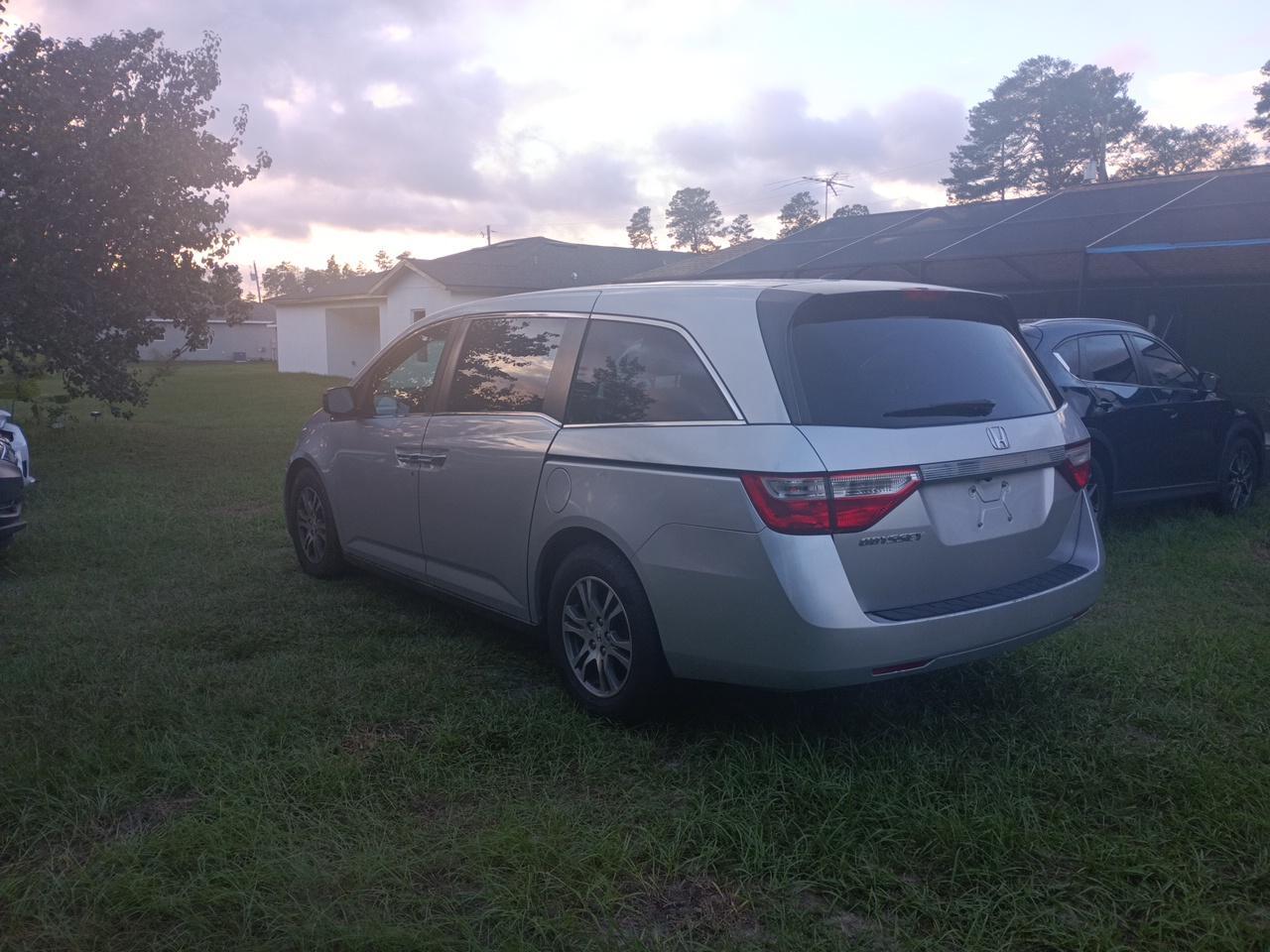 2013 Honda Odyssey Exl silver van gas 5FNRL5H69DB022042 photo #4